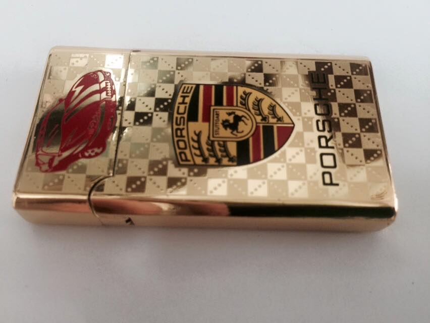 HỘP QUẸT PORSCHE